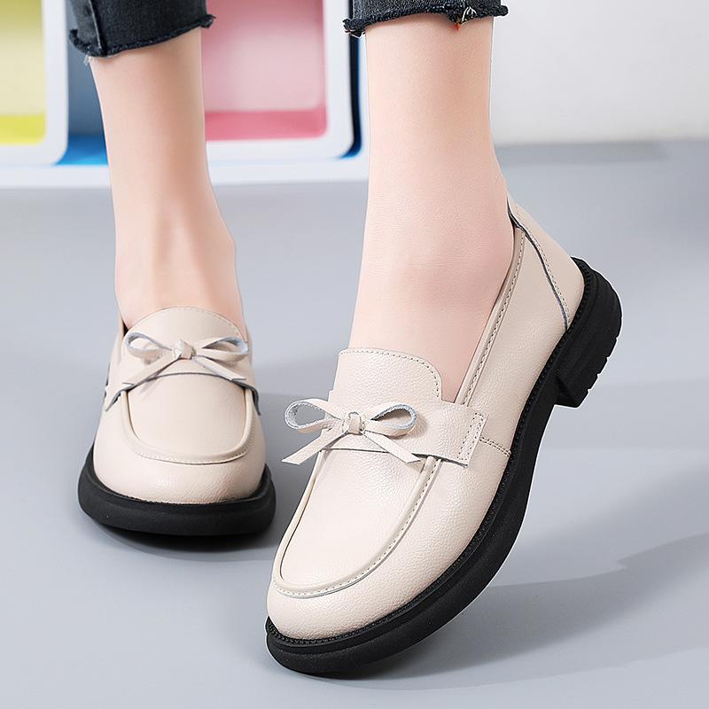 Genuine Leather Loafers for Women In FallSeason and ColdSeason BrandNew Style Bows for Women with Versatile Flat Heel Lazy FootPairs for One Foot
