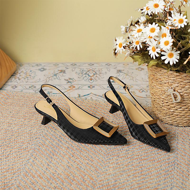 Baotou back empty shallow mouth high heels women's summer new square buckle design temperament commuter kitten and sandals are not tired