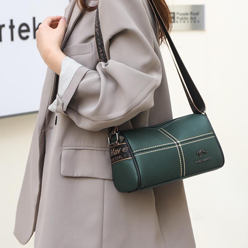 Soft Leather Large Capacity Fashion Wide Shoulder Strap Single Shoulder Messenger Bag Women's 2025 Spring New Versatile Women
