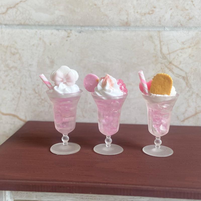1Pcs Miniature Dollhouse Food Pink Ice Cream Cup Drink Model Toy For Doll Accessories Doll House Decoration Kids Gift