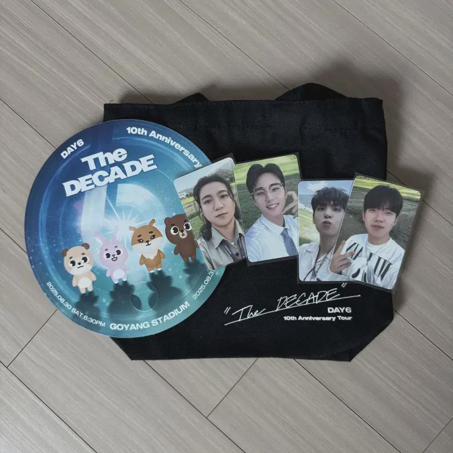 

Day6 Maccon Admission Gift Eco Bag With Photocard