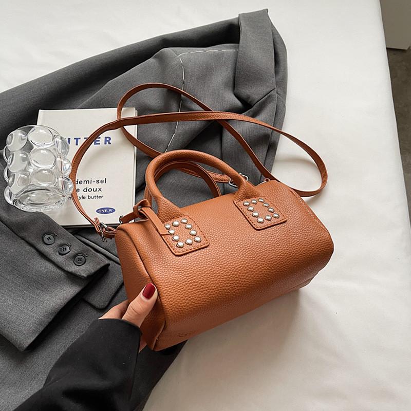 Trendy Fashionable Crossbody Bag Versatile Shoulder Bag Chic Handbag For Women