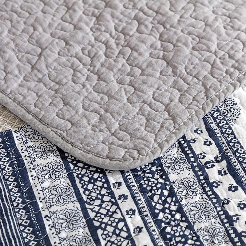 Double-Sided Pure Cotton Plaid Quilt & Pillowcase Set for Double Bed