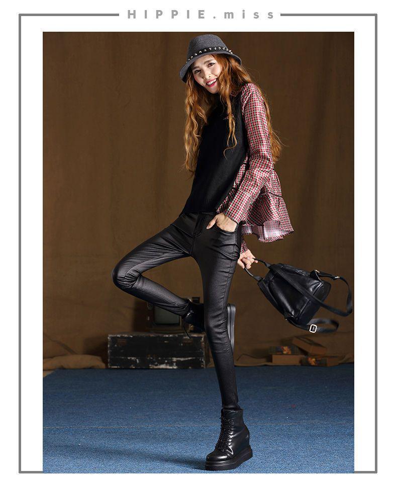 Women's High Waist Matte PU Leather Fleece-Lined Slimming Pants - Winter Base Layer