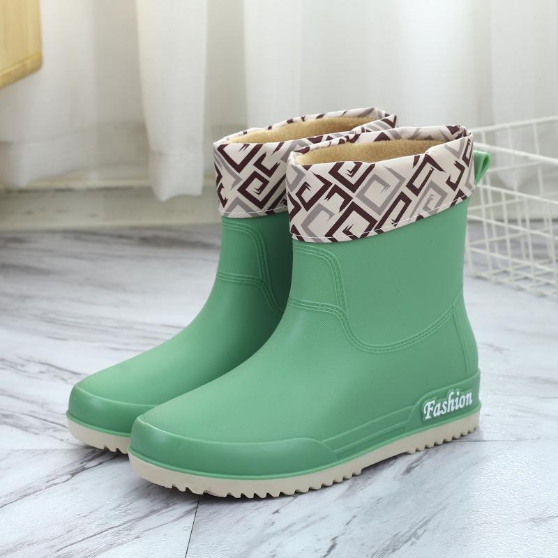 Rain Shoes Women's Short Non-slip Water Shoes Fleece Cotton Short Rain Boots Water Boots Rubber Shoes Fashion