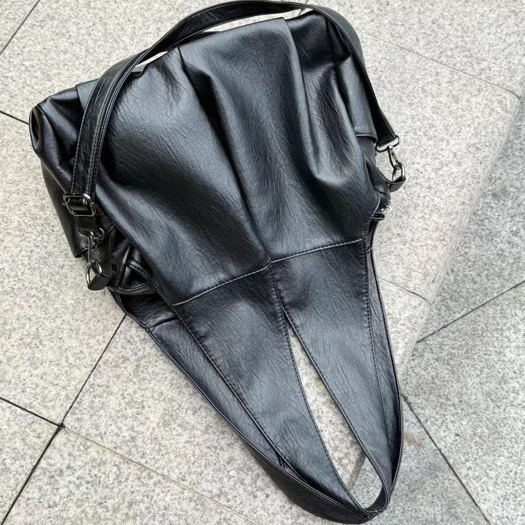 American retro oil wax leather large-capacity tote bag black high-end versatile shoulder underarm bag commuter messenger bag