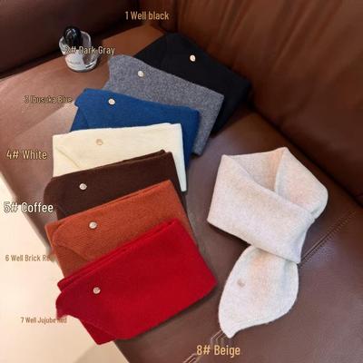 Korean Style 100% Wool Perforated Knitted Scarf: Women's Thin, Warm, Versatile Neck Warmer for Autumn and Winter.