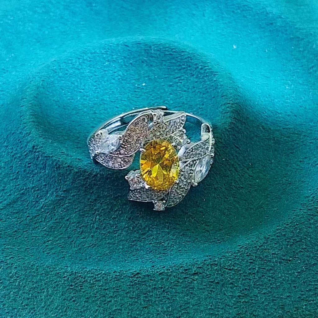 Bright And Colorful Imitation Amethyst Citrine Open Ring Female, Leaf-Shaped Diamond Ring