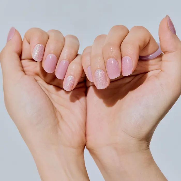 Lilac Beam Gel Nail