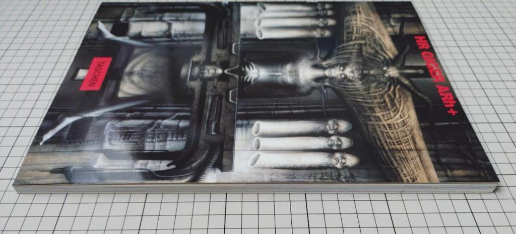 [USED] HR Giger ARh+ (Foreign Books)