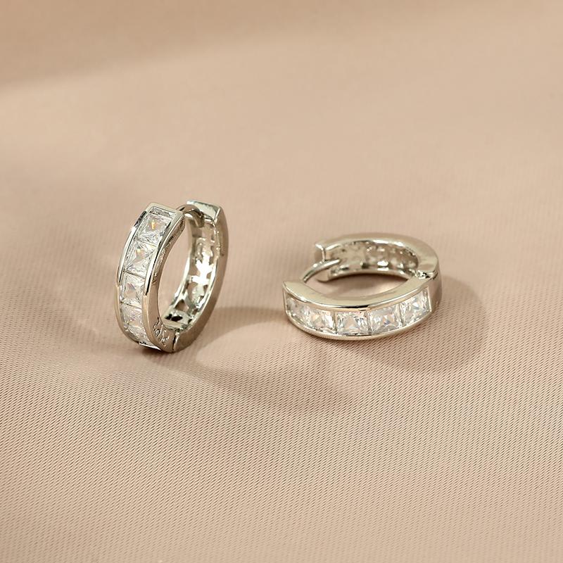 New Crystal Hoop Earrings With Bling Bling Cubic Zirconia Temperament Women Earrings High Quality  Color Trendy Jewelry