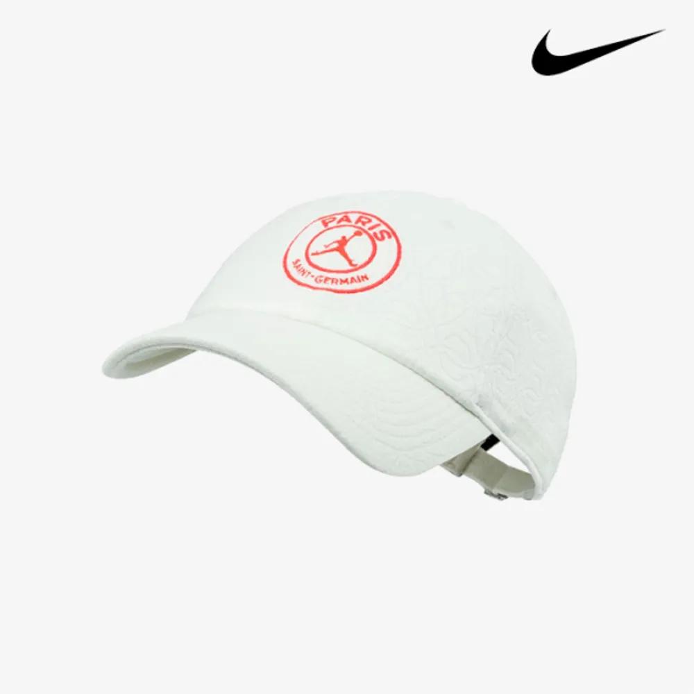 Club CB Structure White Cap HJ0830-133 FREE