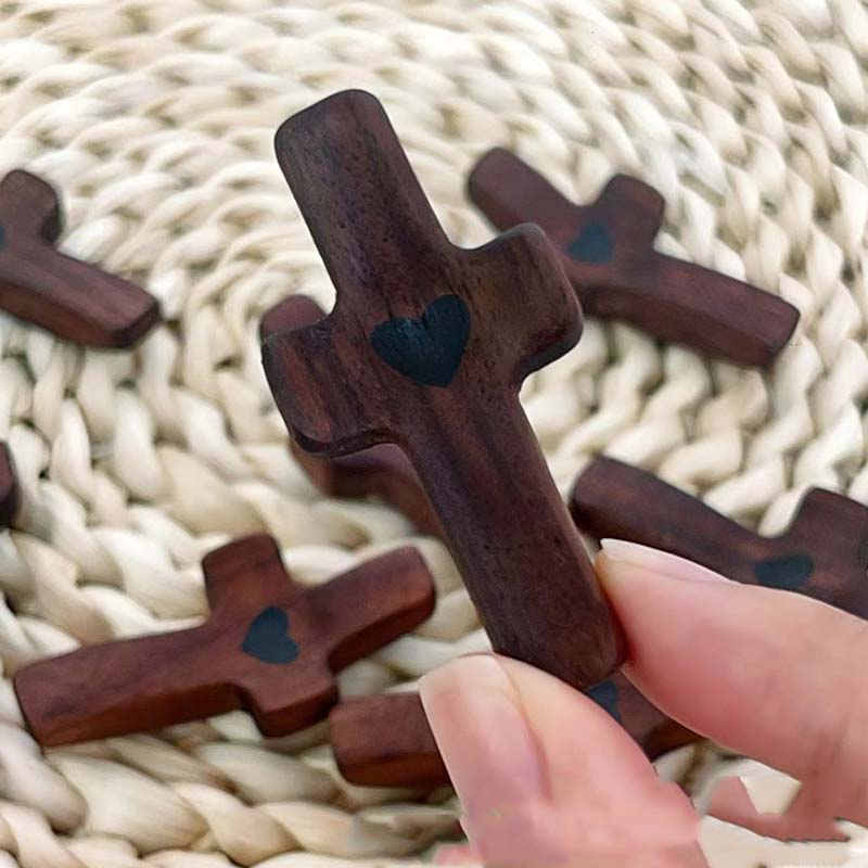 5Pcs Handcrafted Wooden Cross My Heart, Wood Crosses Cross My Heart Wooden, Stress Relief Pocket Cross, Hand Held Cross, Wooden Cross Decoration Gift