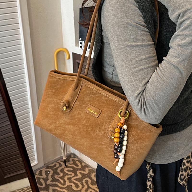 Winter Korean Version Niche Casual Shoulder Bag Women's Bag Retro Simple Commuter Underarm Bag 2025 New Fashion Bag