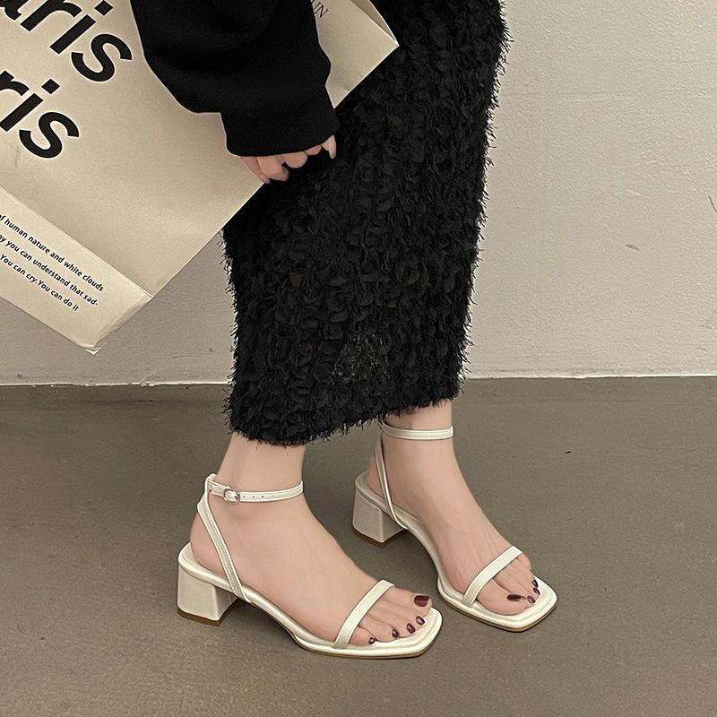 Internet celebrity explosion word with thick heel sandals women wear 2025 summer new versatile soft sole square head high heels