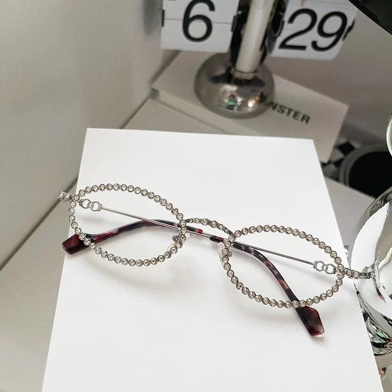 Diamond Oval Ladies Sunglasses Luxury Brand Diamond Small Glasses Japanese and Korean Metal Trend Decoration Oculos De Sol