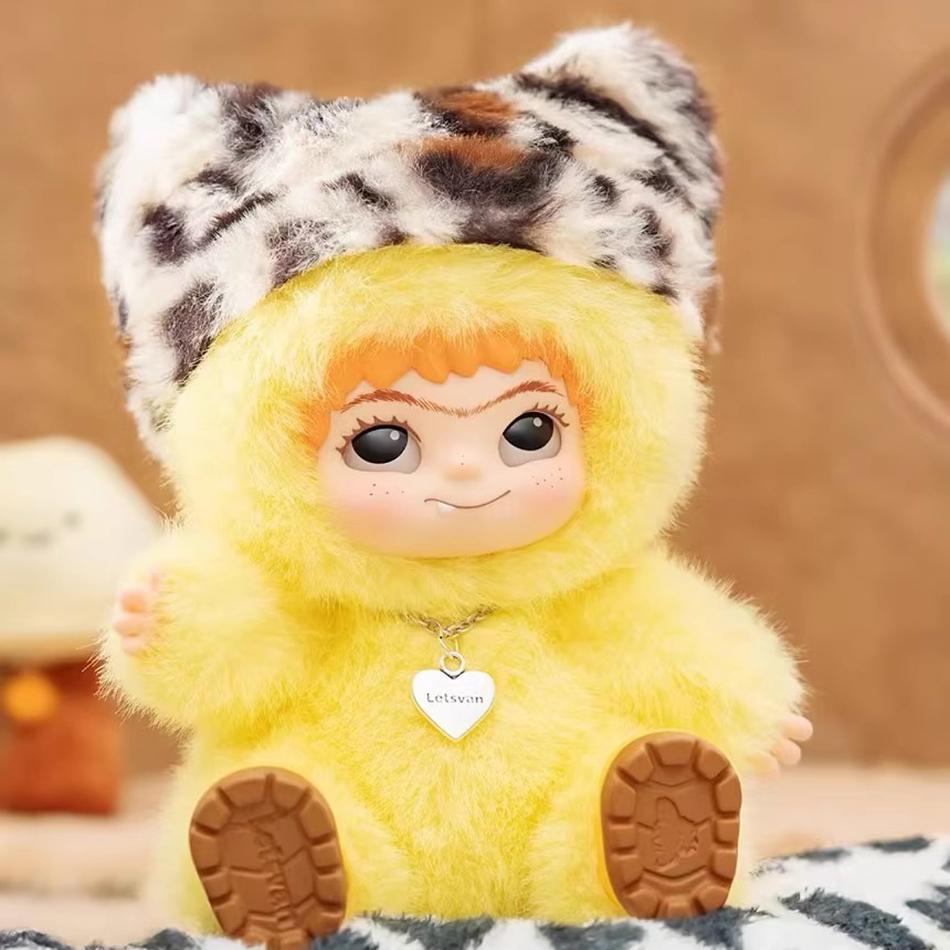 

Wakuku Fuzzy Trend Fun Party Series Blind Box Kawaii Collectible Figure Toy Kid Surprise Christmas Collection Doll Birthday Gift Random Trendy Mystery