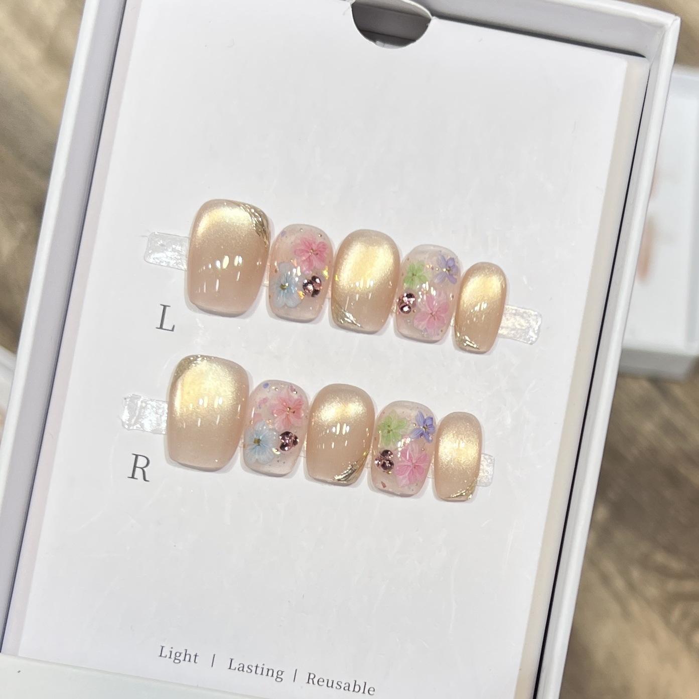 

Летний маникюр с сухоцветами, стеклянными бусинами, эффектом «кошачий глаз», волшебным зеркалом, французский, ручная работа, короткие накладные ногти Large L