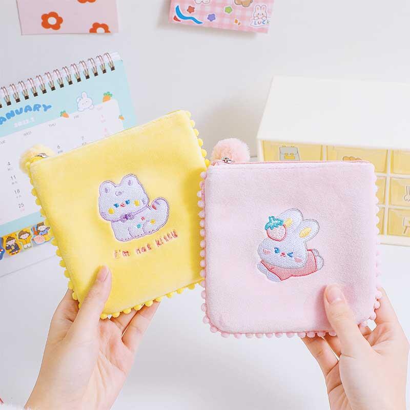 Samt-Quadrat Bestickte Hygienebinden Kosmetik-Mini-Tasche DD-11897