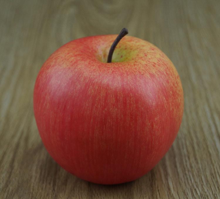 Plastic Red Fuji and Red Delicious Fake Apple Display Decoration Prop