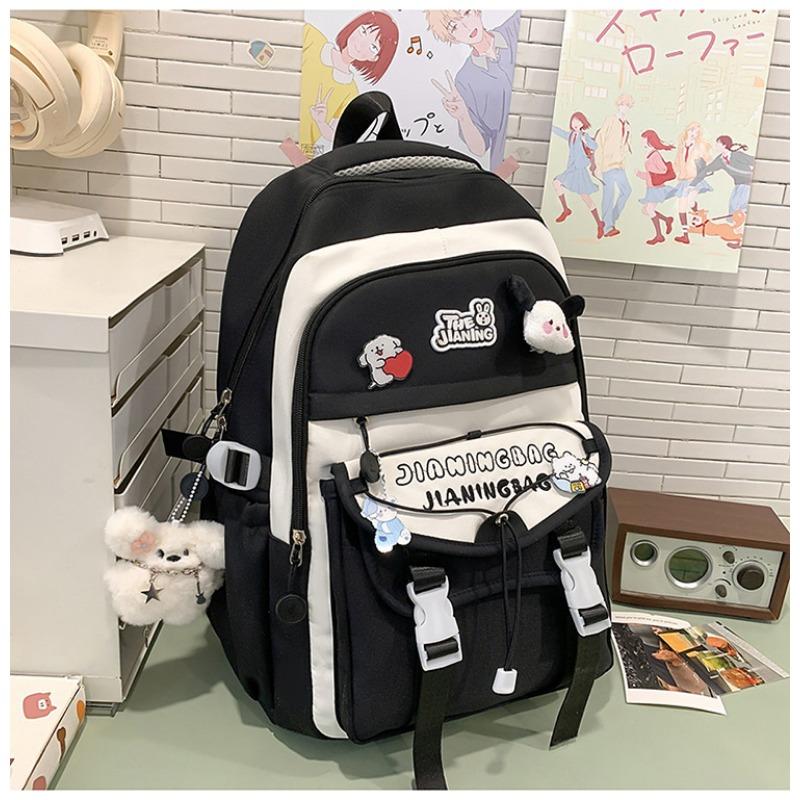 The new schoolbag is high-value, fresh and sweet, macaron-colored make-up bag, junior high school students, light travel, and large-capacity backpack.