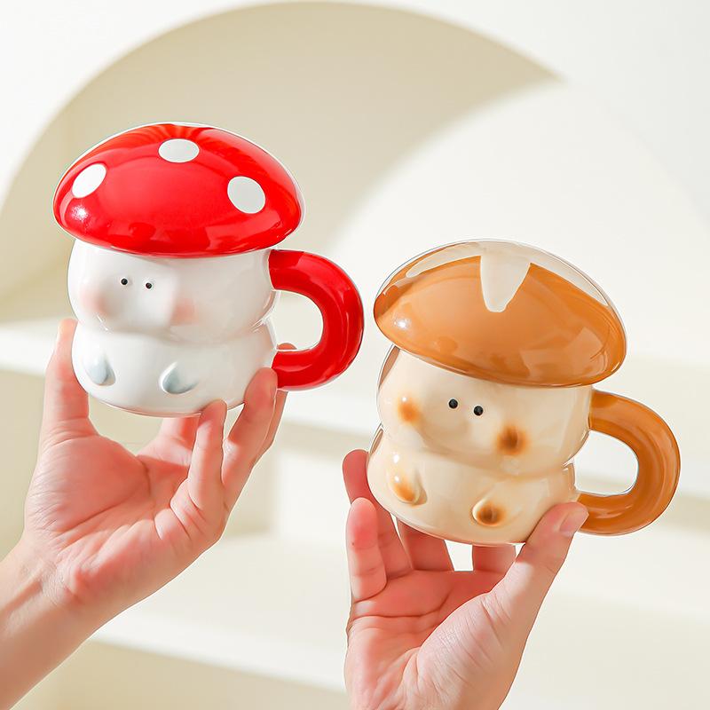 Girl's heart cartoon cute mushroom ceramic cup with lid souvenir high value creative ceramic mug coffee cup