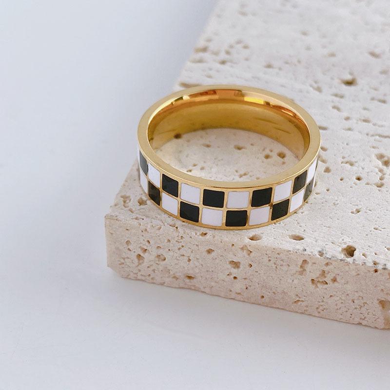 Titanstahlring für Damen, Schwarz-Weiß-Schachbrettmuster, Leichter Luxus, Gleicher Stil, Trendiger Zeigefinger, Koreanisch