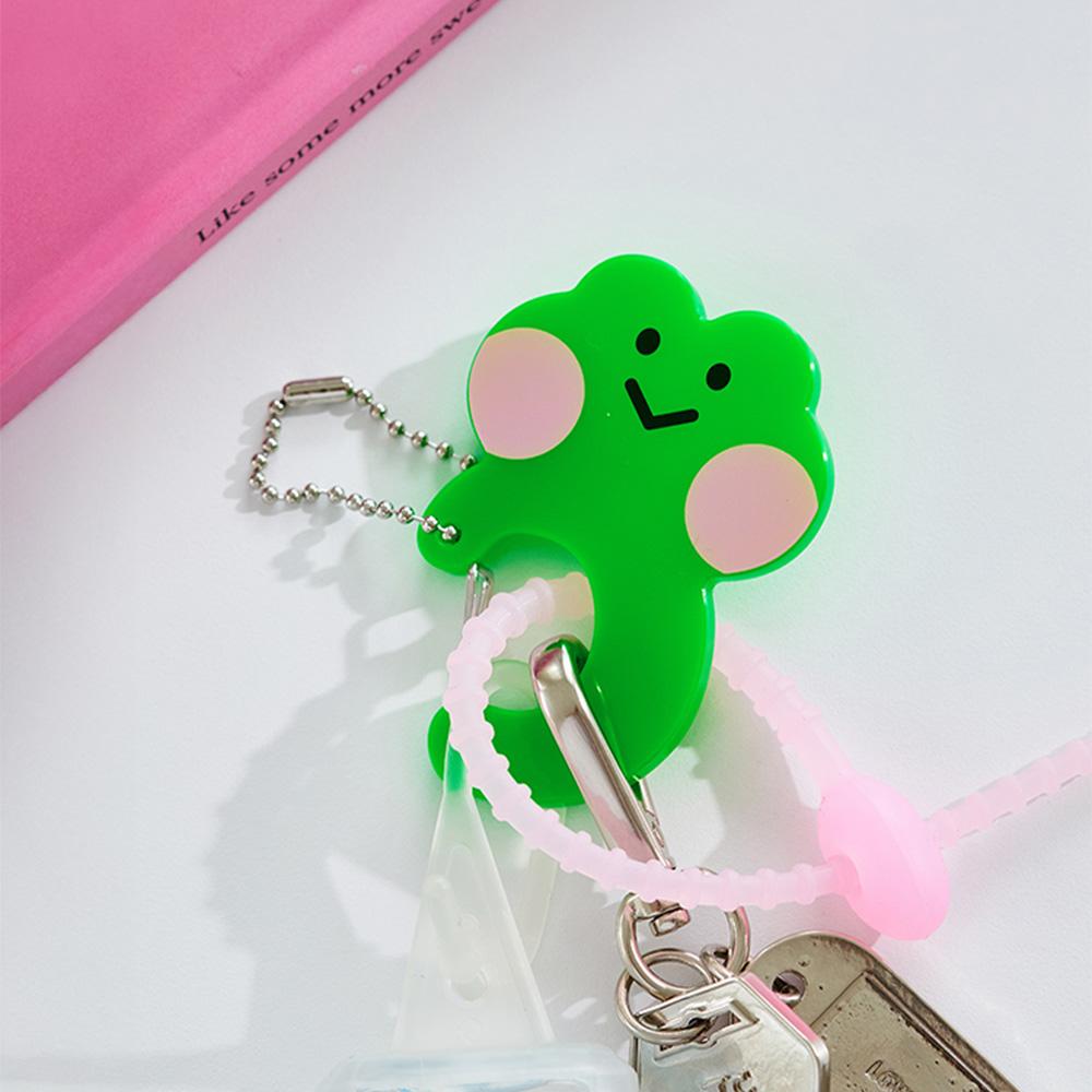 LINE FRIENDS Minini Stay With Lenini Carabiner