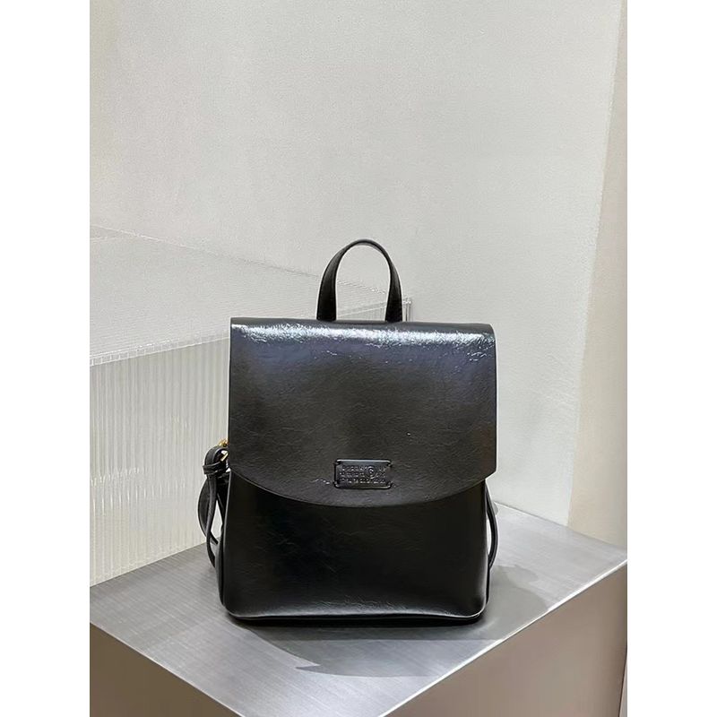

Large Capacity Commuter Backpack Women 2024 New Casual Simplicity Travel Backpack High Sense Niche Student Schoolbag Black