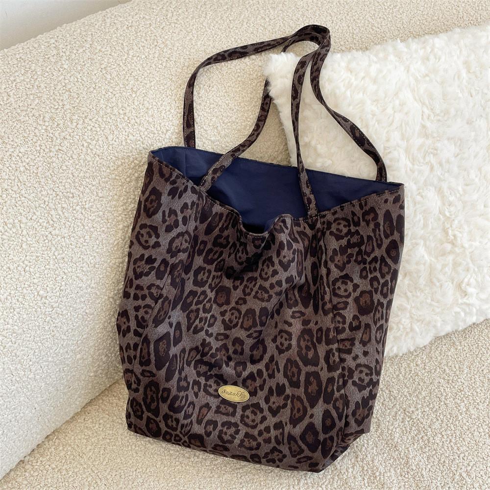 Chic Leopard Print Tote Bag For Women Large Capacity Stylish Shoulder Handbag