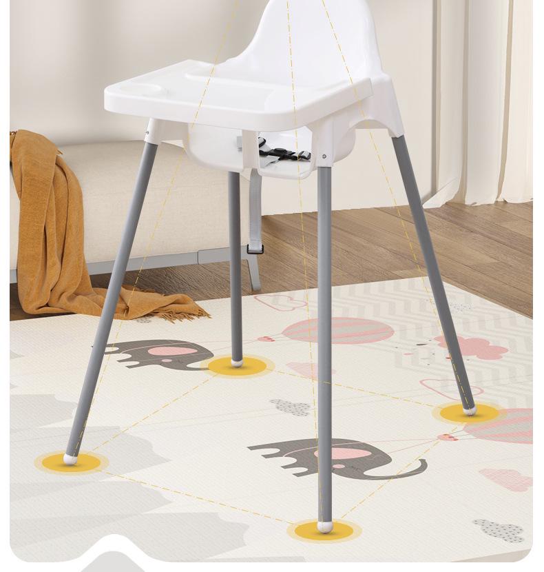Stapelbarer Hochstuhl für Babys und Kleinkinder für den Gebrauch zu Hause, im Restaurant und im Hotel