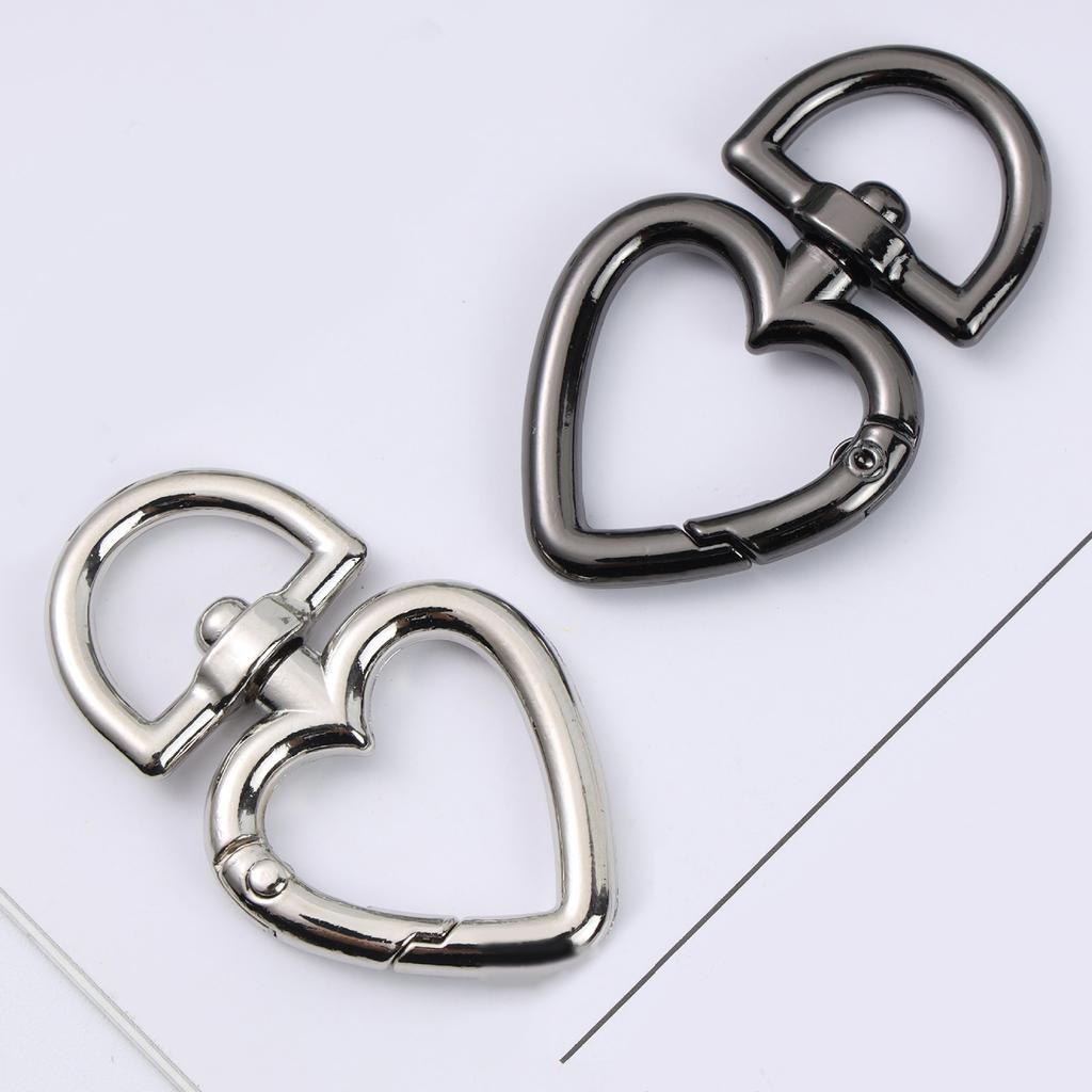30 Pieces Zinc Alloy Heart Shape Swivel Buckles Trigger Spring Keyring Buckle Clasps Hooks Open Ring for Key Ring Durabl