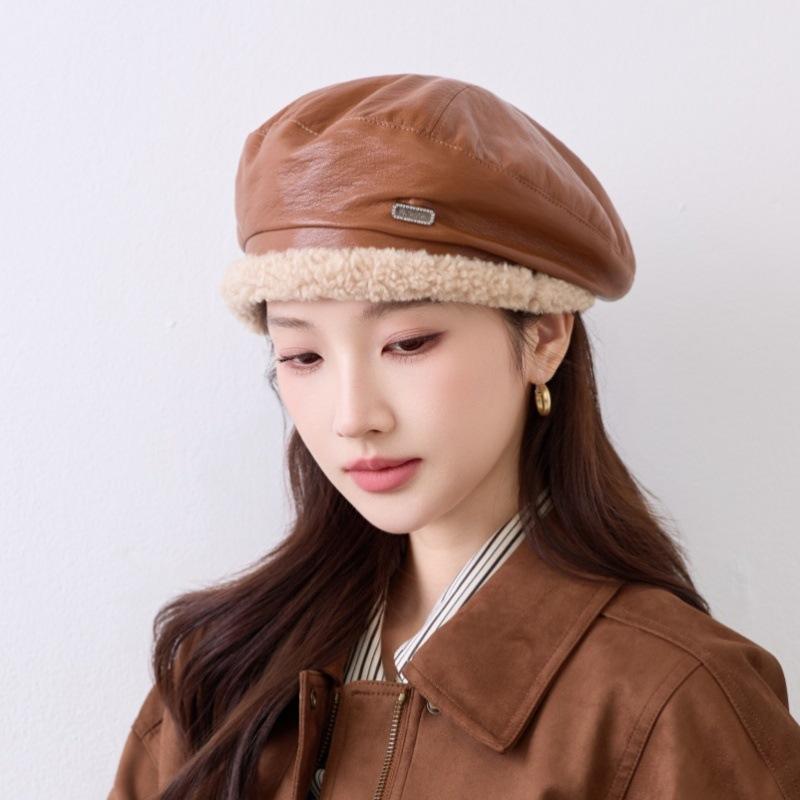 Winter neue Leder Baskenmütze Damen Lammleder grobe Kante High-End Temperament vielseitig Gesicht kleines Malerhut