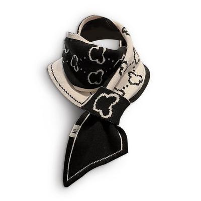 Accessoires – Schals & Tücher