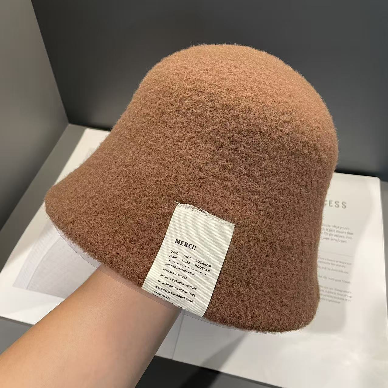 

New Autumn and Winter Wool Fashion Hat for Women Outdoor Travel Fashion Korean Style Solid Color Simple Bucket Hat M（56-58cm）