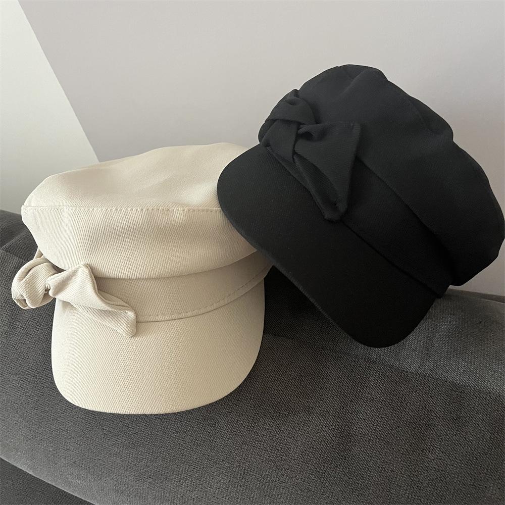 

Flat top duck tongue beret children s bow newsboy hat spring and autumn fashion versatile face small navy hat adult average size (54-58cm) чорний