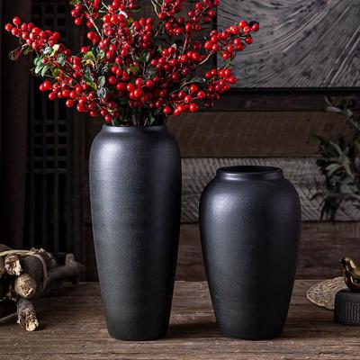 Retro Black Ceramic Pottery Floor Vase for Dried Winterberry and Willow Arrangements