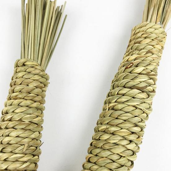 Yousheng Rabbit Toy Teeth Grinding Toy Natural Grass Hand-woven Hamster Rabbit Carrot Chew Toy Cage Accessories