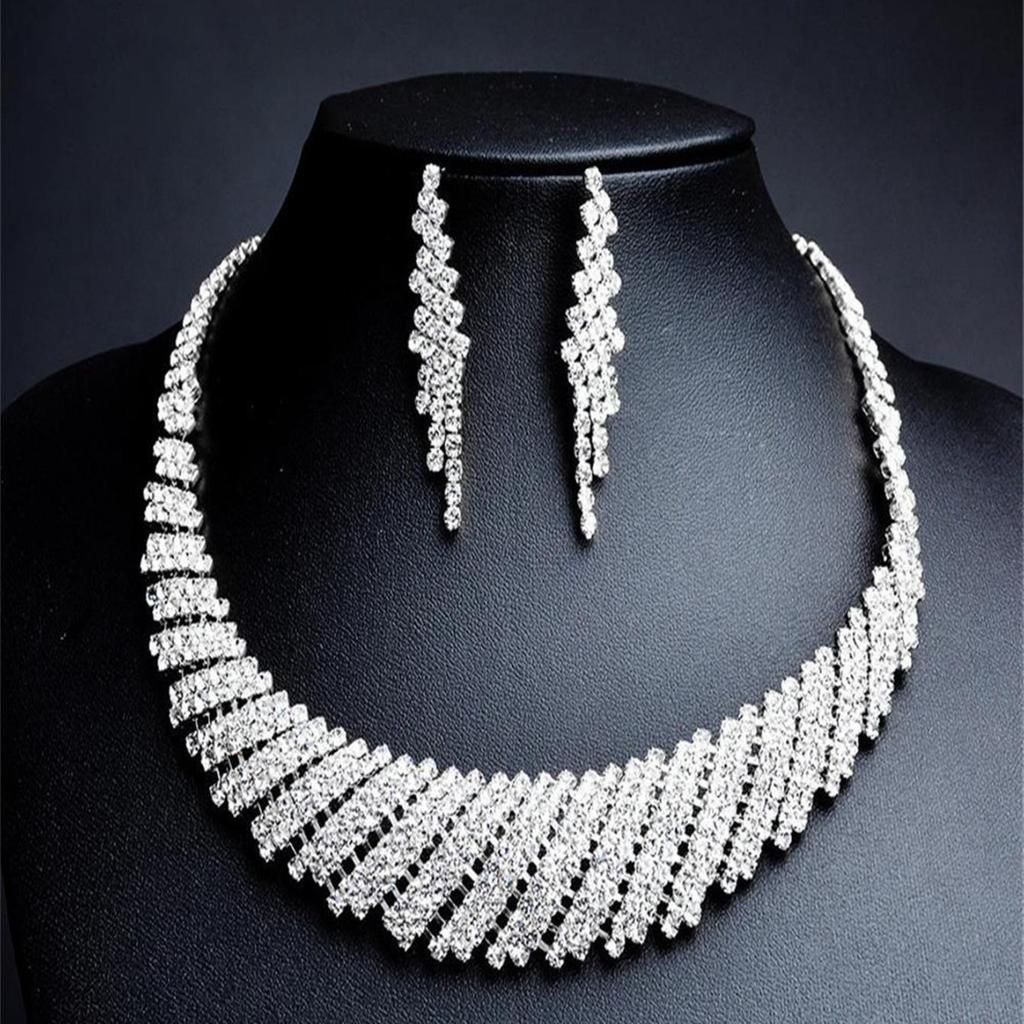 Claw Chain Series Rhinestone Exaggerated Necklace Earrings Set Dinner Collarbone Chain Necklace Women