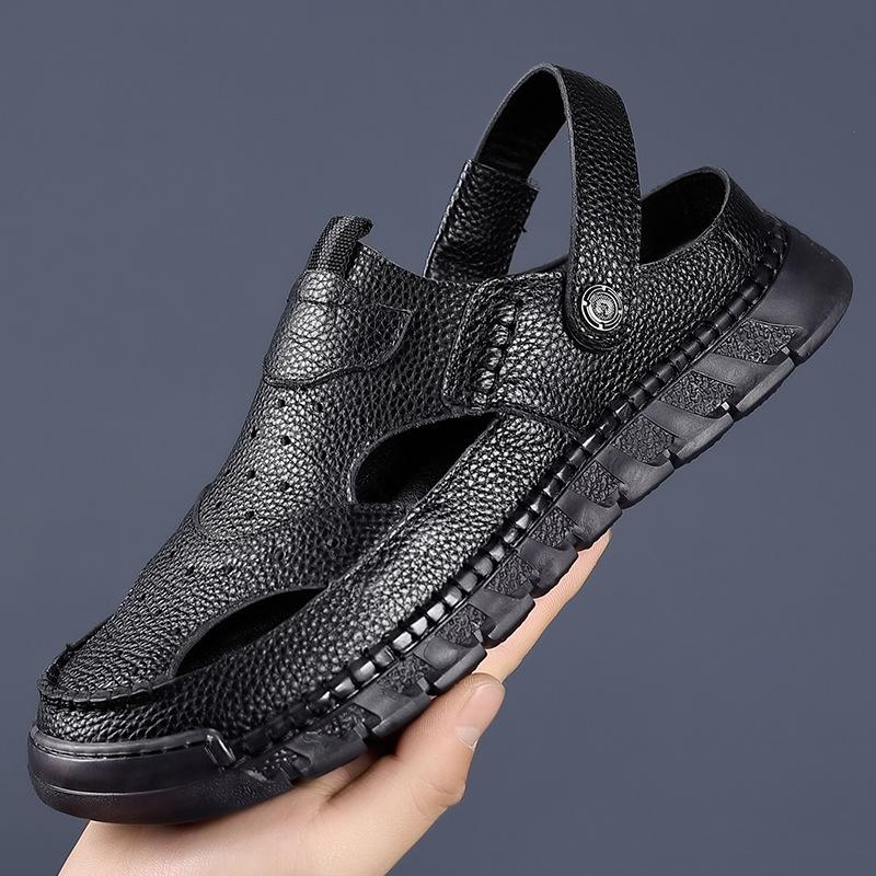 

Fashion Fashion Casual Hallow Leather Shoes for Men Summer New Designer Breathable Sandals Male Solid Color Driving Shoes Man 38