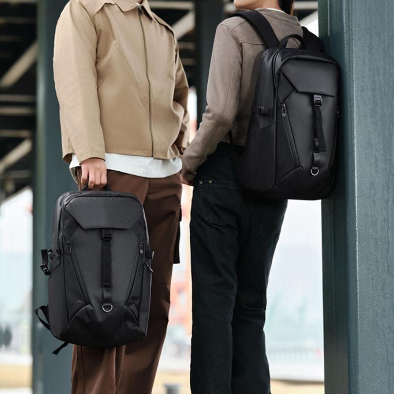 Jingdong Jingzao Outdoor Hiking Bag 26L, Expandable Travel/Laptop Bag