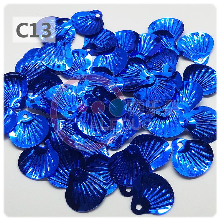 Yale Dobe Fish Scale Fan-Shaped Sequins 22x24mm for DIY Ethnic Costume Sewing