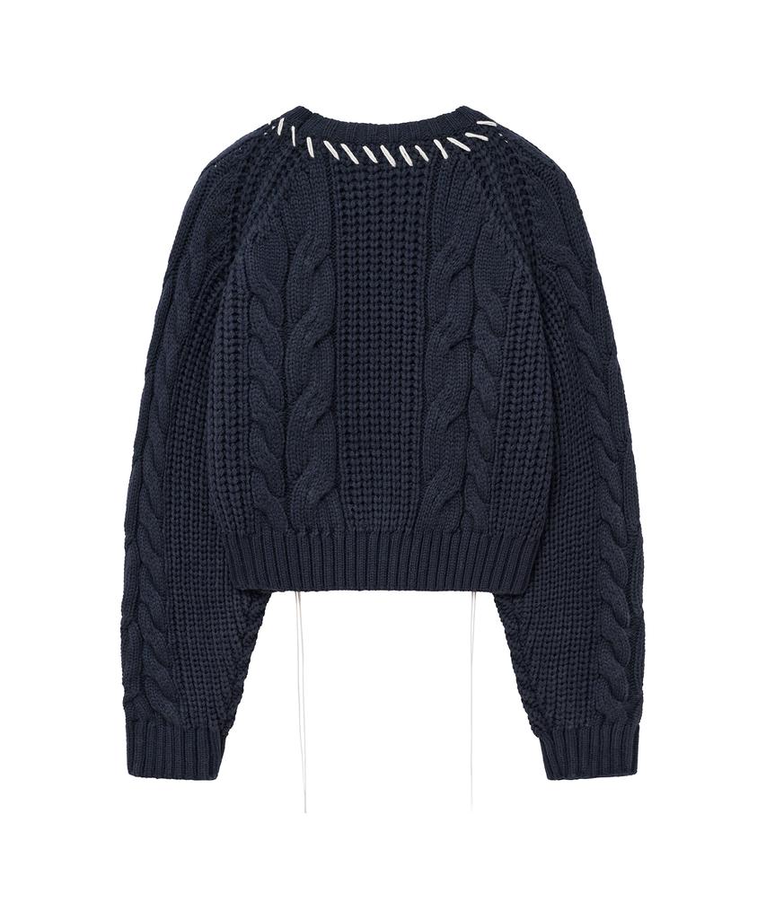 NOIRER FOR WOMAN Handmade Cable Crop Sweater (Navy)