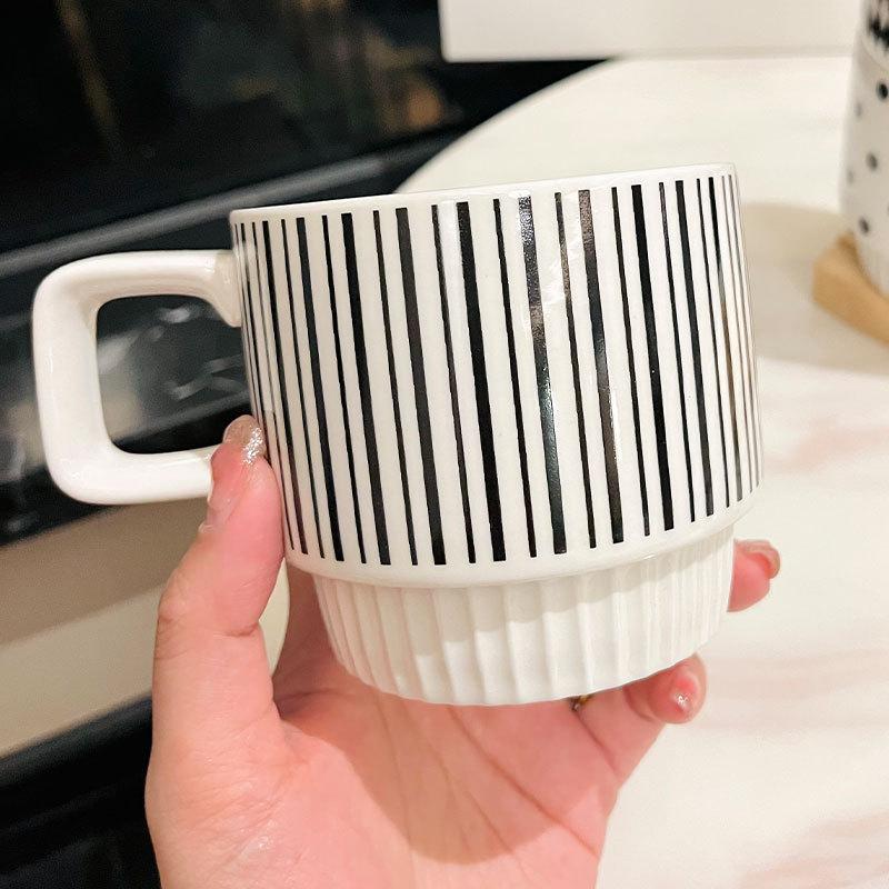 Ceramic Hepburn Retro Style Black and White Water Cup Household Stackable Cup Stackable Mug Set Souvenir