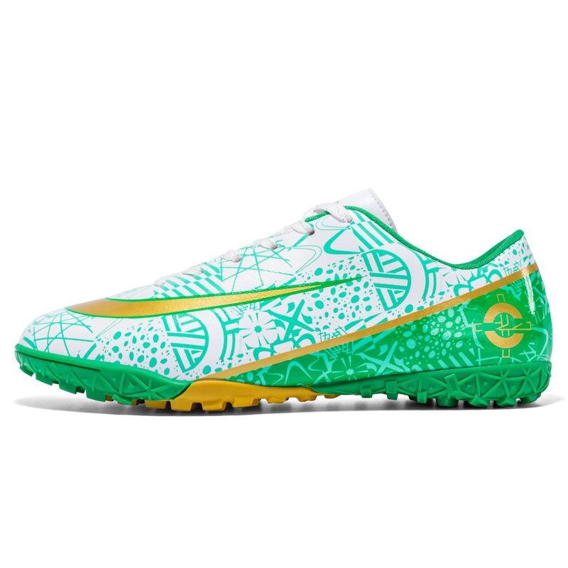 New Men's Breathable and Wear-resistant Low-top Long Broken Nails Football Shoes Fashionable Mandarin Duck Football