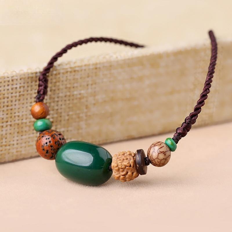 GEMCHIC Women's Vintage Ethnic Style Bodhi Seed and Agate Beaded Necklace Short Clavicle Chain Zen Jewelry