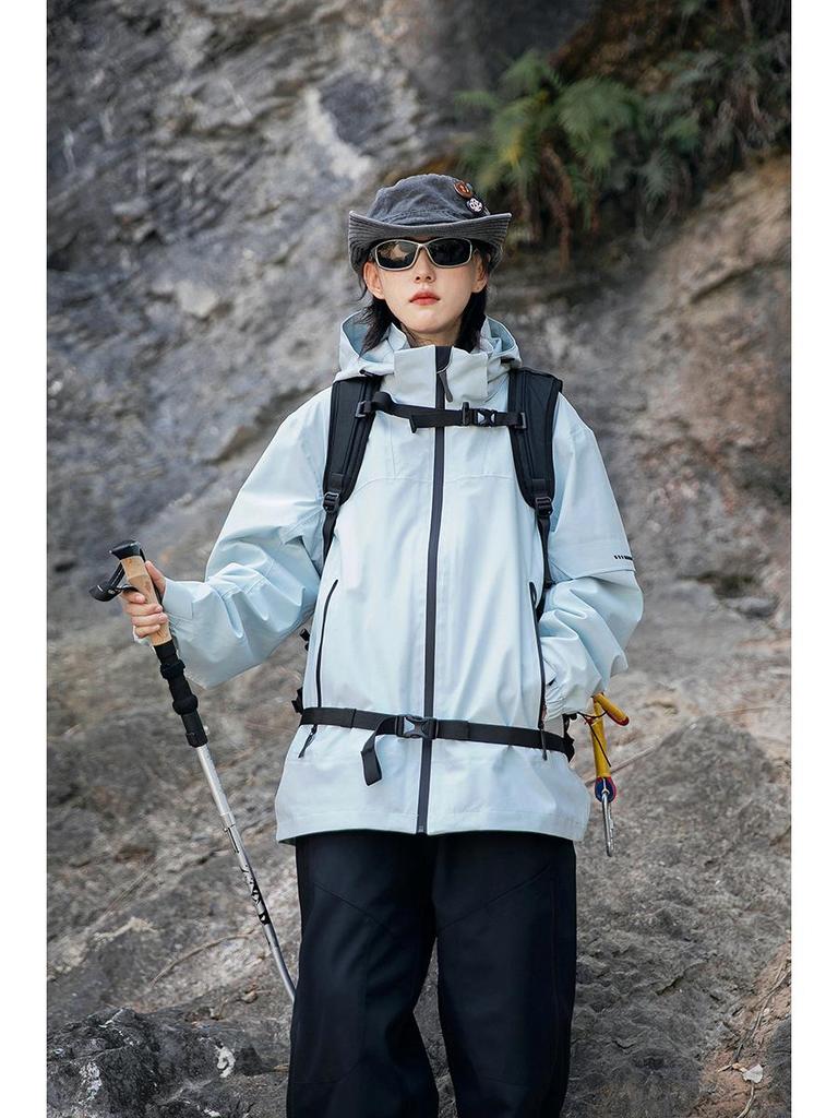 Men's Windproof Three-in-One Fleece Ski Jacket - Wear-Resistant, Heat-Sealed Winter Outerwear