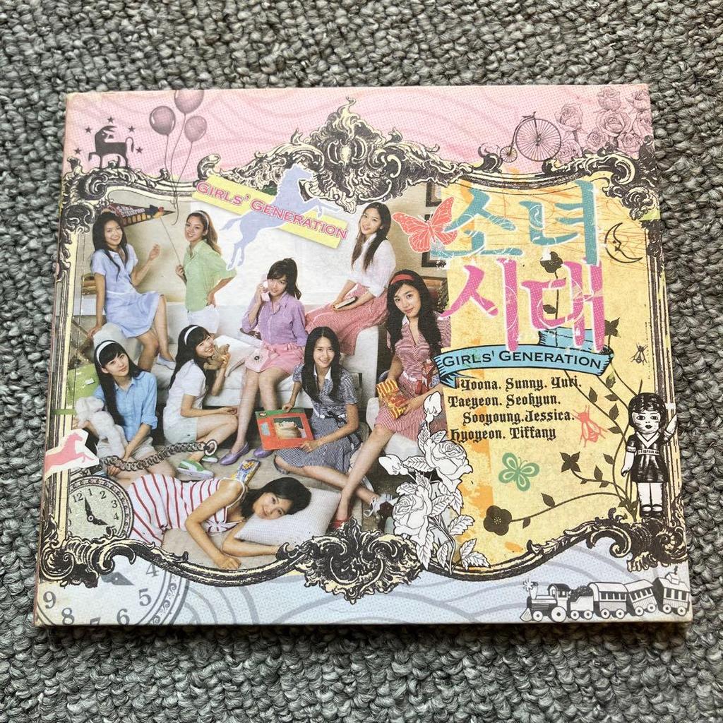 [USED] Girls' Generation Single CD Korean Version Into the New World