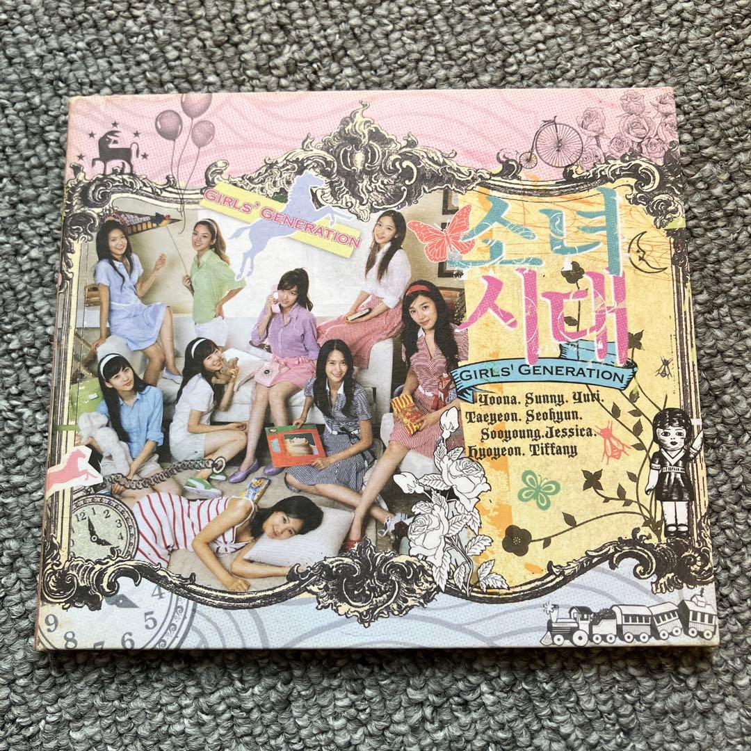 

[USED] Girls Generation single CD Korean version Into the New World