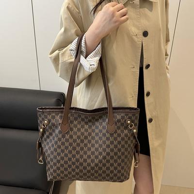 Classic Mogram Shoulder Bags European American Retro Tote Bags Simple Trendy Handbag Persalized Design, Trendy Commuter Bags